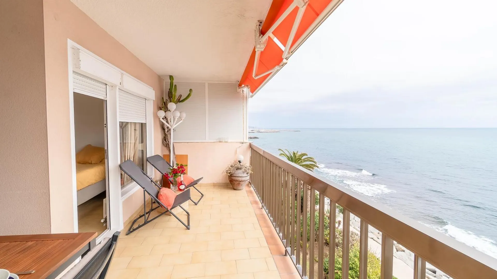 Piso Con Vista Increible Al Mar location